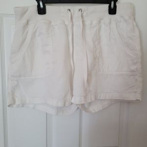 Calvin Klein White Shorts Size XL